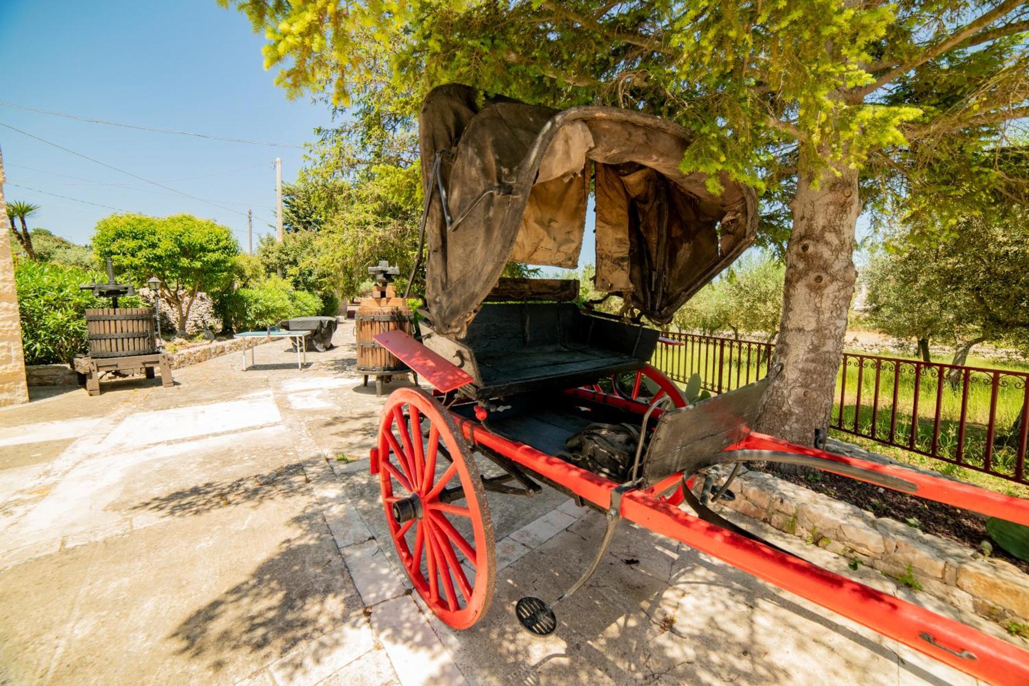Masseria Trulli Bruni 로코로톤도 외부 사진