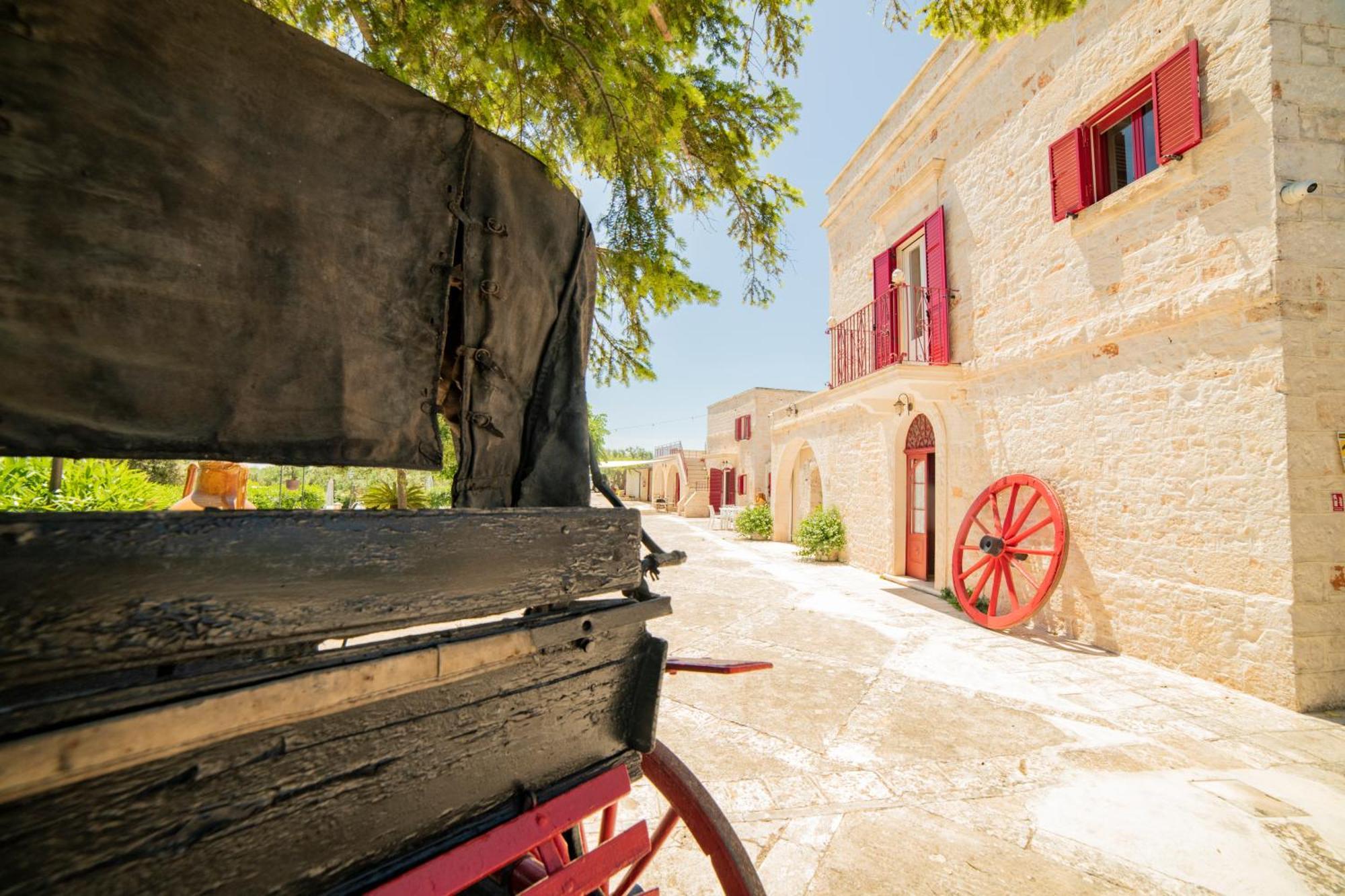 Masseria Trulli Bruni 로코로톤도 외부 사진